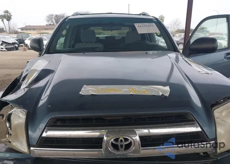 2005 Toyota 4Runner Sr5 V6 from USA, damaged, VIN JTEBU14R250076026